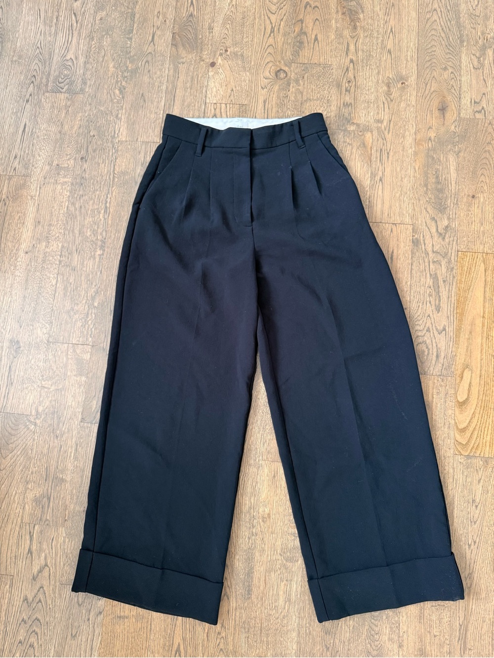 Aritzia Wilfred Black Trouser